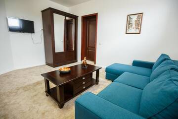 Фото номера Люкс Отели типа «постель и завтрак» Maisonette Apartments г. Кымпулунг 4
